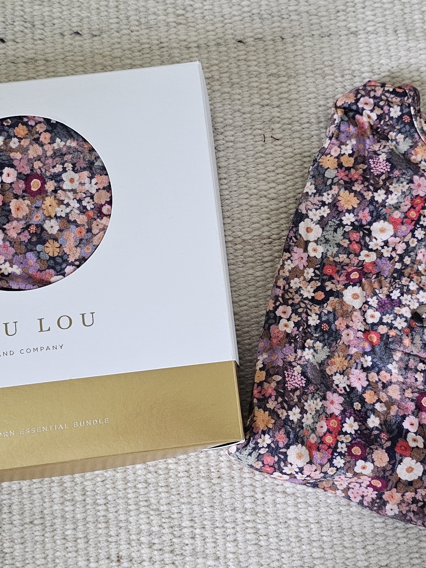 Lou Lou Newborn Essential Bundle Box - White & Gold